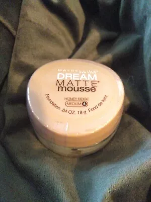 Maybelline Dream Matte Mousse Foundation Honey Beige - Medium 4 *New & Sealed* • $13