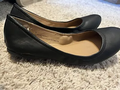 Women's Mossimo Supply Ballet Flats Slip On Round Toe Size 10 Black PRE-OWNED • $10