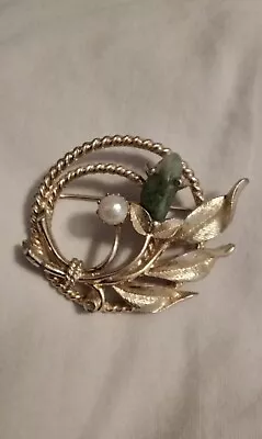 Vintage Sarah Coventry Gold Tone Brooch With Cultured Pearl And Jade  • $24.99