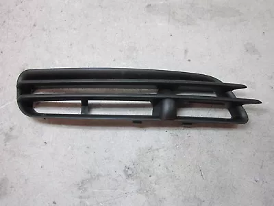 Nn71010 Volvo S70 V70 1998 1999 2000 Front Bumper RH Passenger Side Grille Cap • $22.99