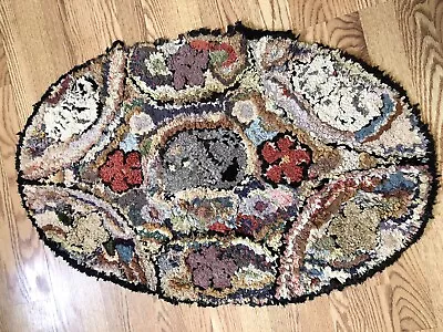 Antique 1920’s Oval Hooked Rug • $99