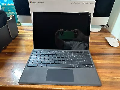 $120 • Buy Microsoft Surface Pro 5 Model 1796, 12.3”, Core I5, 8Gb, 128Gb SSD & Type Cover