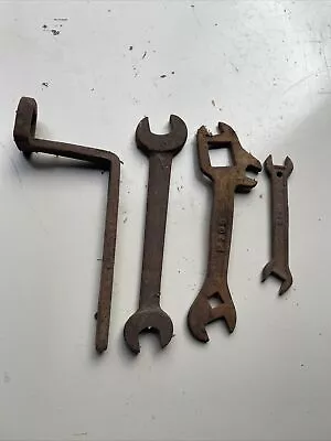 Vintage Tools • $25