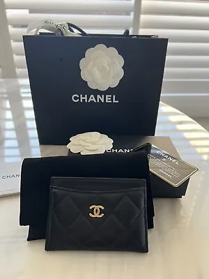 $495 • Buy 100% Authentic Chanel Card Holder Wallet Black Gold Leather