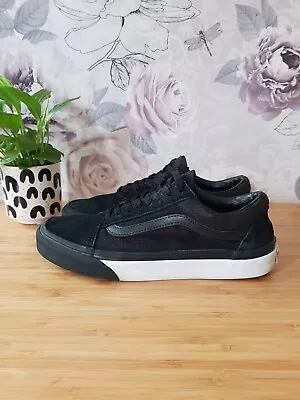 Vans Old Skool Black Sneakers/Size Uk 5.5/Eur 38.5 • £5.50