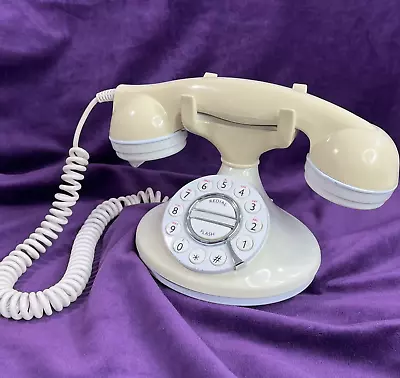 Vintage MICROTEL Landline Telephone Touchtone White Model 966 Redial Tested • $21.99