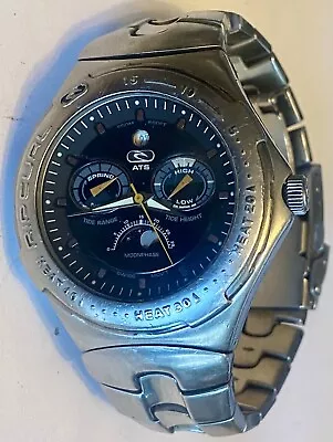 Rip Curl Moonphase Tide Mens Watch Runs 17101 • $32