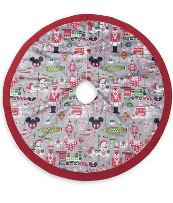 Disney Store Mickey And Friends Christmas Tree Skirt Hard To Find • $199.98