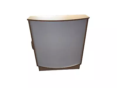 Salon Reception Desk • £360