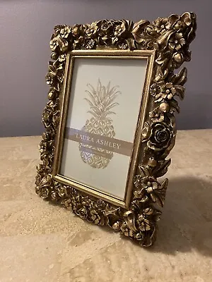 Very Beautiful 3D Art Resin 4x6” Photo Frame Old Gold Color Flowers New • £33.78