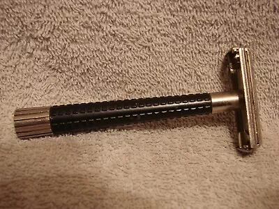 Vintage SCHICK Krona  Black Tip Double Edge  Safety Razor  Nice • $14.95