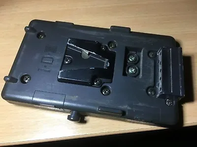 IDX V-Lok Battery Plate With JVC Plug • £60