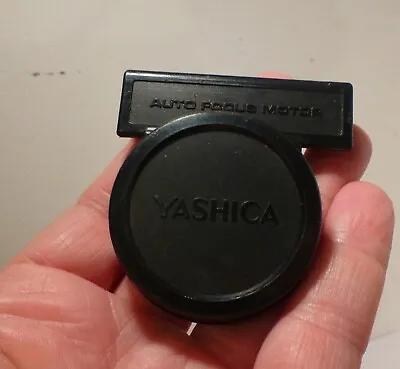 RARE YASHICA LENS CAP For The YASHICA FULL AUTOMATIC 35mm COMPACT • £7.95