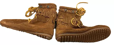 NEW Minnetonka Women's Double Fringe Tramper Moccasin Boots Size 5 Dusty Suede • $31.99