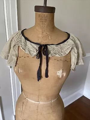 NWT Magnolia Pearl RARE Devan Tulle Shoulder Drape Jabot • $165