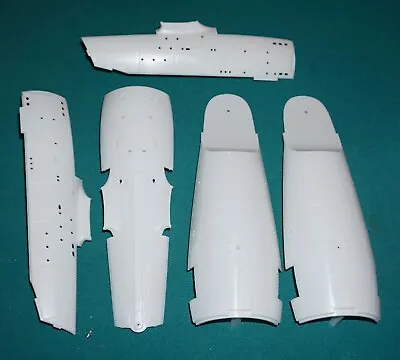 Star Trek USS Enterprise Refit Polar Lights 1/350 Main Hull Pieces. • $10.99