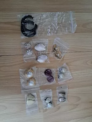 Large Bundle Of 50s 60s 70s Vintage Earrings - Costume Jewellery • £6.97