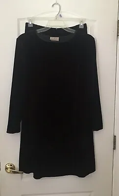S C & Co Women's Black Velvet 2-Piece Skirt Top Suit Set Size Medium Stretch • $29.95