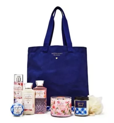 Gingham Gorgeous  Gift Set W/Extra Gift! MSRP $132.15 • £81.92