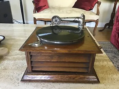 £12.50 • Buy Regal Wind Up Gramophone In Wooden Case In Working Order
