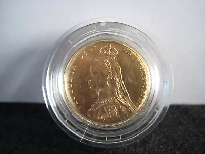 Queen Victoria Full Gold Sovereign 1890 Jubilee Head • £410