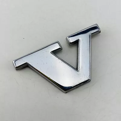 1998-2000 Volvo V70 Emblem Logo Letter Badge Gate Hatch Rear Chrome OEM E44V-2 • $10