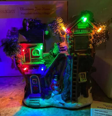 7” Kids TREE HOUSE Merry Christmas Village Snowman Fort Lighted Rosslight • $11.15