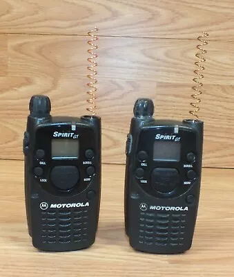 *FOR PARTS* Motorola Spirit GT / P24SBA03F2AA Two Way Radios W/ Battery Covers • $45.08