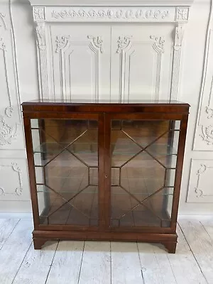 £45 • Buy Vintage Mahogany Display Cabinet/china Cabinet