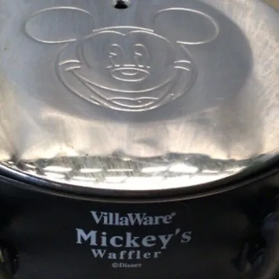 EUC VillaWare Mickey's Waffler Single Waffle Maker Model 5555-01 DISNEY • $22