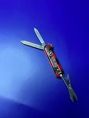 L.L.BEAN Victorinox Swiss Army Classic SD Knife • $18