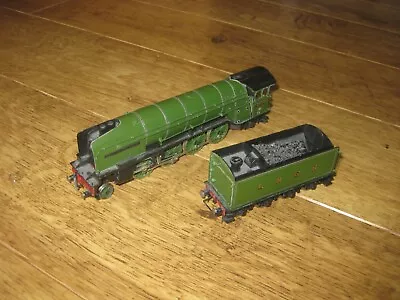 Kit Built Oo Gauge P2  Lner Cock O The North  Loco And Tender 2001 • £46