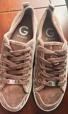 Velvet Women’s Shoes By Guess Size 7 • $18