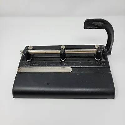 Master Products Mfg Co 3 Hole Punch Model 3-25 Office  Heavy Duty Industrial • $22.50