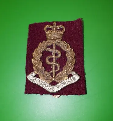 Qeii The Royal Army Medical Corps British Army Bi-metal Cap Badge • $9.31