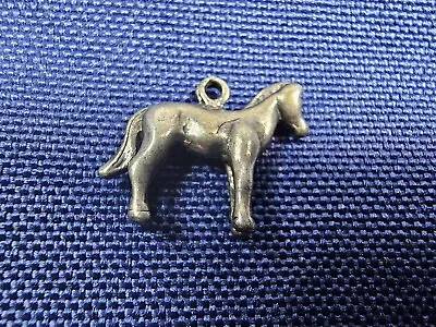 Grandma Grabe's Beautiful Vintage 925 Sterling Silver Horse Pendant • $0.75