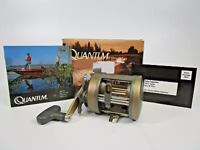 Quantum Iron IR320 Baitcast Fishing Reel Japan 3 Bearings In Box • $41