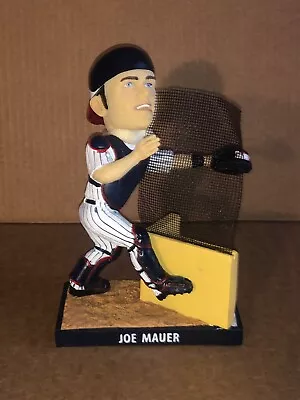 Minnesota Twins Joe Mauer Behind-The-Net Catch Bobblehead SGA • $107.99