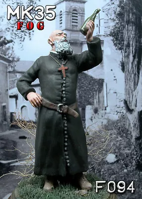 MK35 FoG Models 1/35 Scale Priest With Bottle In His Hand • £10.99