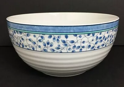 Mikasa Susanne Round Vegetable Bowl 9  • $36.97