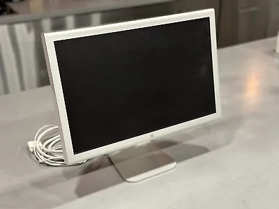 Apple A1081 20 Inch Widescreen Cinema Display LCD Monitor For Parts Only! • $20