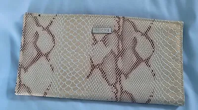 Miche Shell For The Classic Handbag Base – Gold Brown Snakeskin Pattern (Jen)  • $4.99
