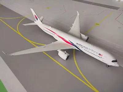 Jc Wings 1:200 Airbus A350-900 Malaysia Airlines 9m-mab Lh2117 New • £124