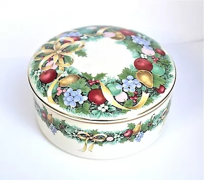 Mikasa Christmas Bouquet Round Lidded Covered Candy Trinket Box Wreath Dish • $7.99