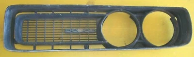 $120 • Buy Used Original Left 1971 Dodge Charger Super Bee Grille Mopar 3442619 Lt Emblem
