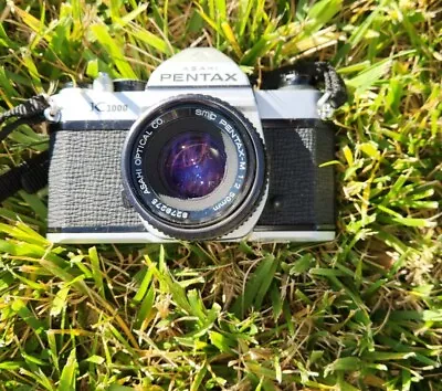 Vintage Pentax K1000 35mm SLR Film Camera With 50mm Manual Focus Lens + 1 Lens • $77