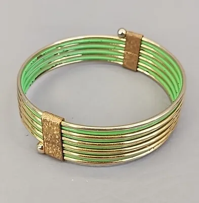 Vtg Bangle Bracelet 1970s Green Enamel Ribbed Gold Tone 2.5  Jewelry • $15