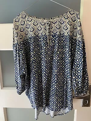 As New Tigerlily Blue Patterned Boho Blouse Size 10 • $30