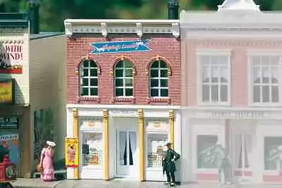 PIKO G-Scale ~ Doras Bakery Building Kit ~ 62258 • $146.39