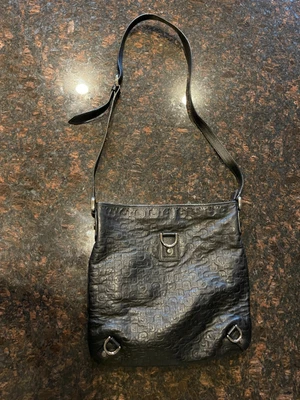 $229 • Buy GUCCI Guccissima Leather Shoulder Bag Crossbody Black Made In Italy Authentic